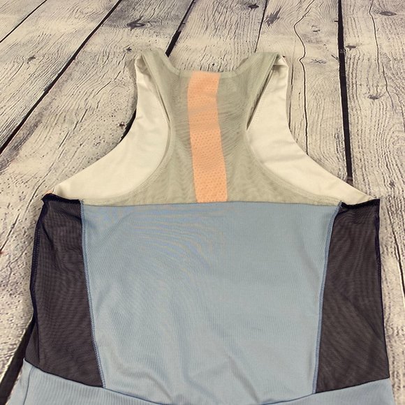 Lucky In Love Tennis Color Block V Neck Tank Tops - Picture 4 of 6